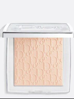 Dior Backstage Face and Body Powder
